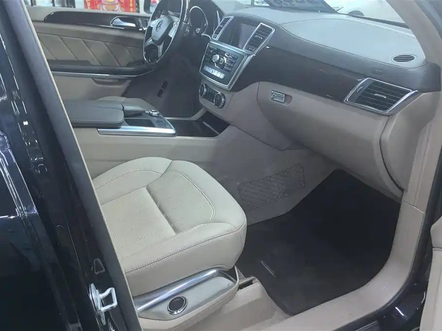 Mercedes-Benz M 2013 ML 350