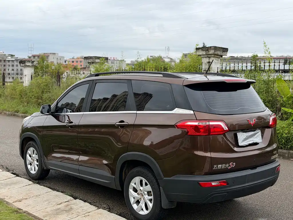 Wuling Hongguang S3 — миниатюра 6