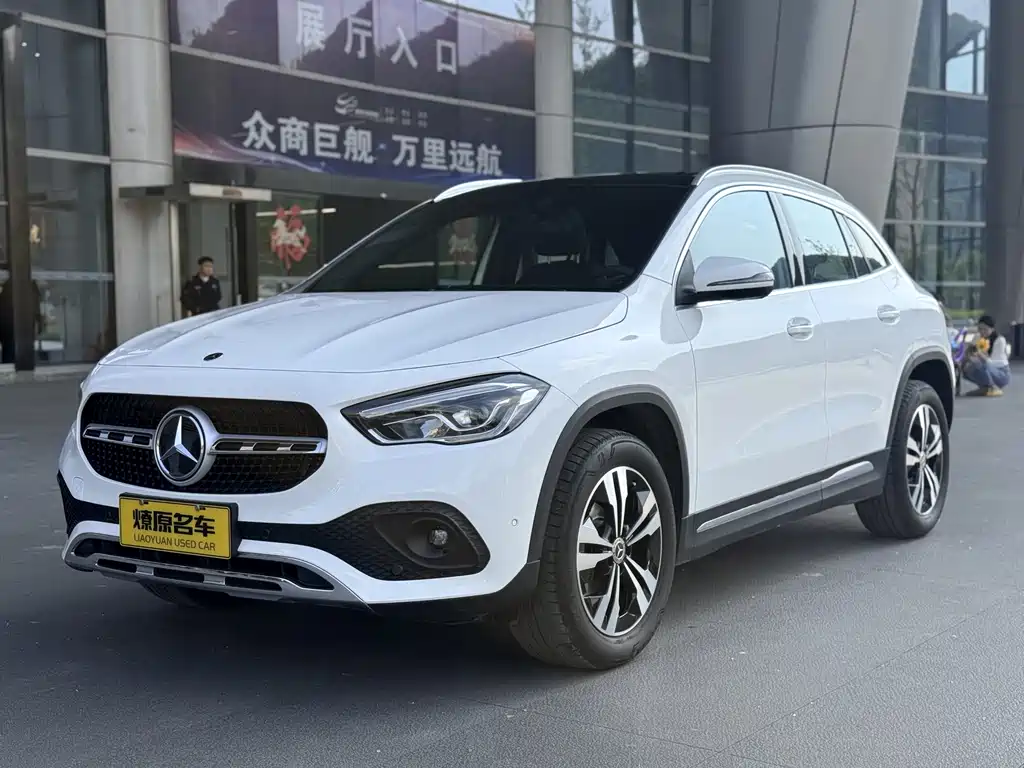 Mercedes-Benz GLA 2021