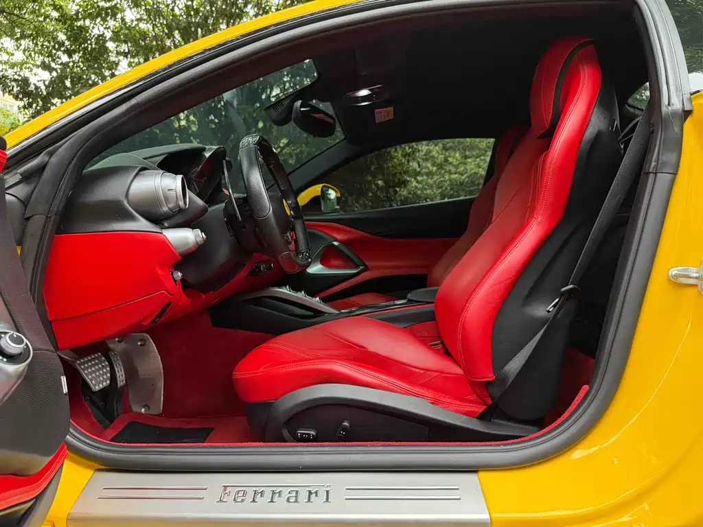 Ferrari 812 — миниатюра 9
