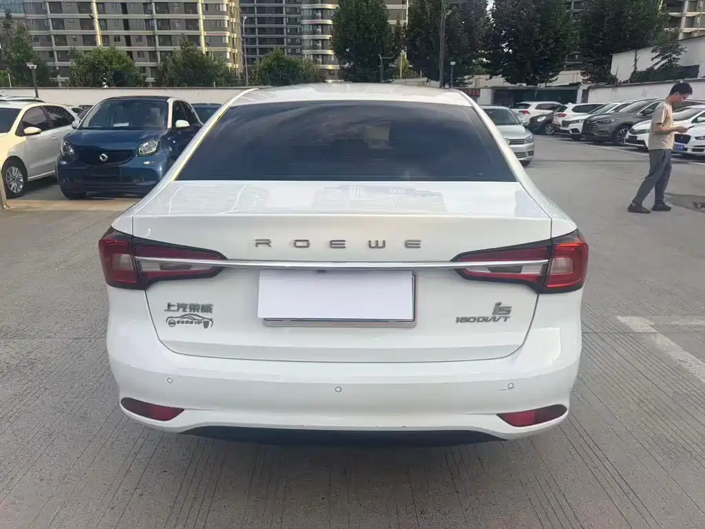 Roewe i5 — миниатюра 8