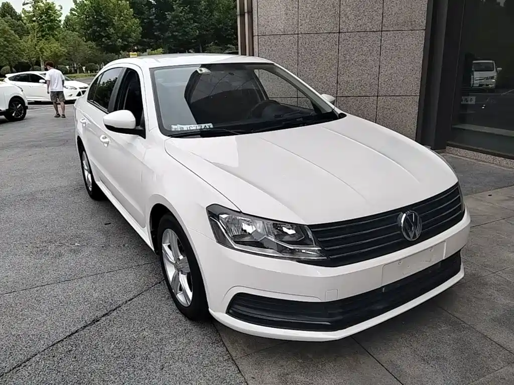 Volkswagen Lavida — миниатюра 4