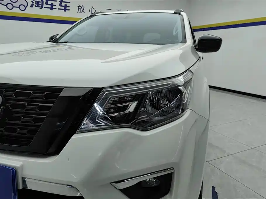 Nissan Terra 2020 2.5L XL Upper AT Luxury