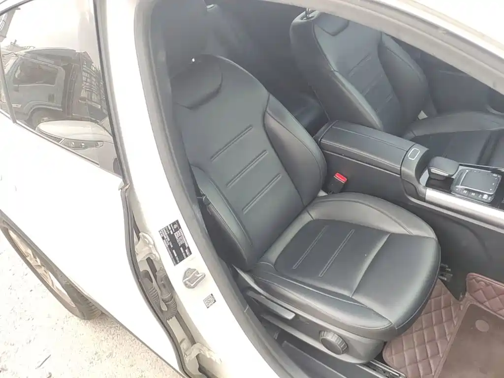 Mercedes-Benz GLA — миниатюра 25