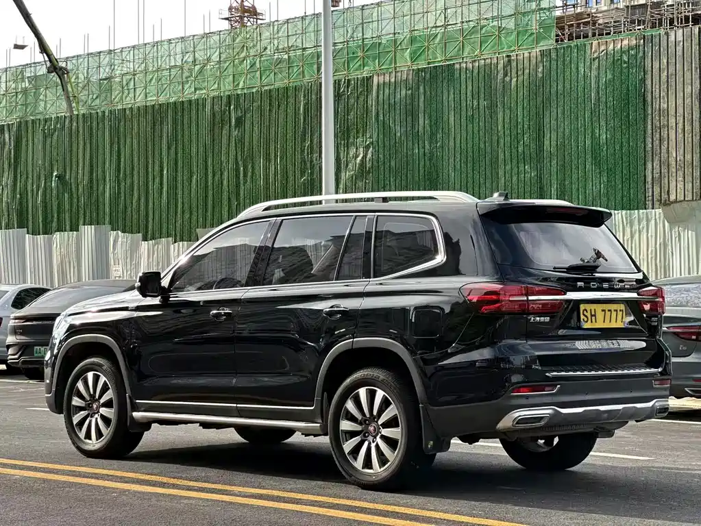 Roewe RX8 — миниатюра 4