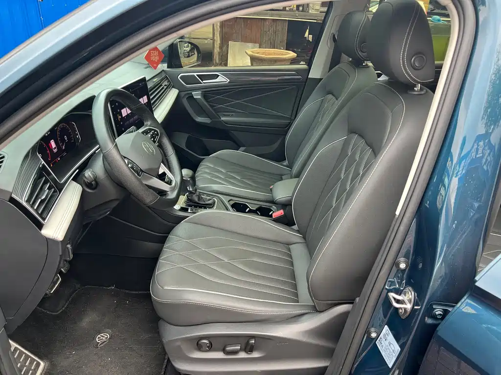 Volkswagen Tiguan L — миниатюра 4