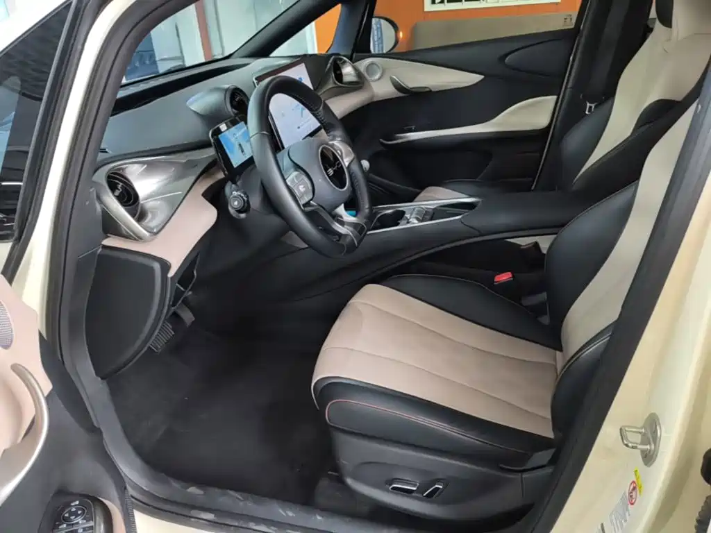 BYD Dolphin — миниатюра 15