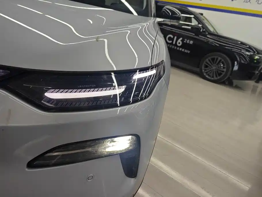 Leapmotor Leapmotor C11 — миниатюра 5