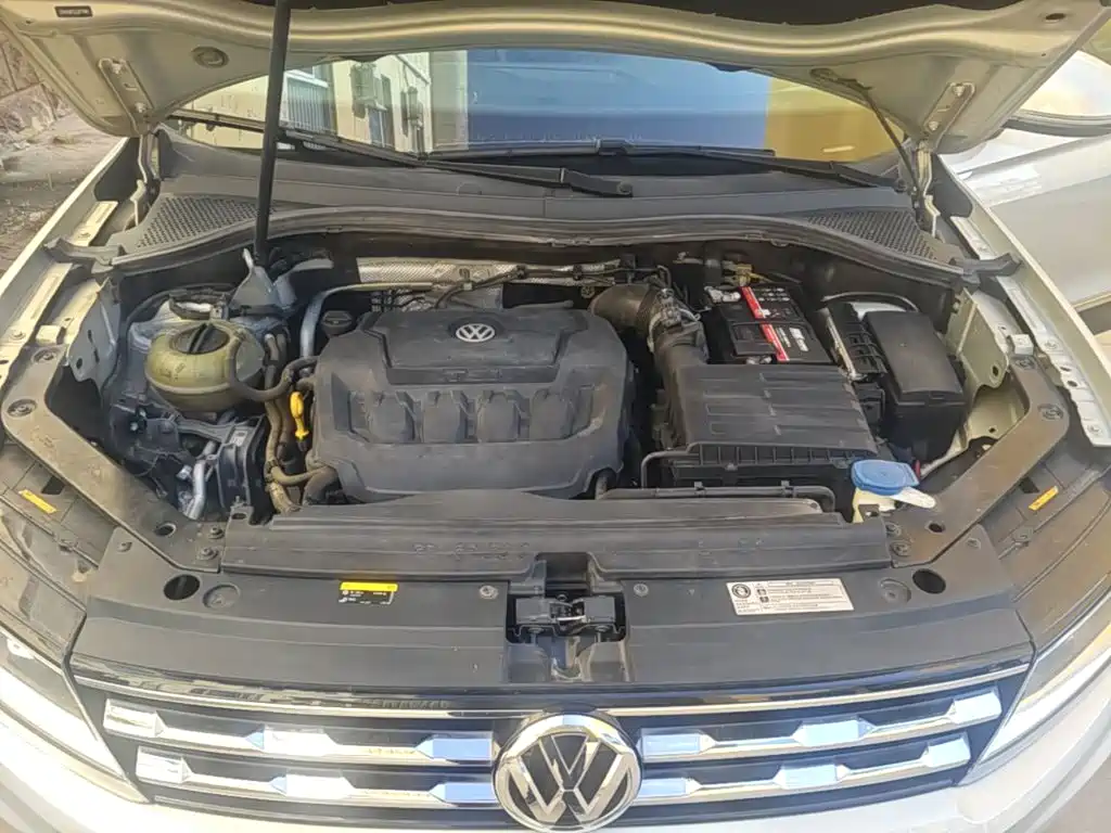 Volkswagen Tiguan L — миниатюра 20