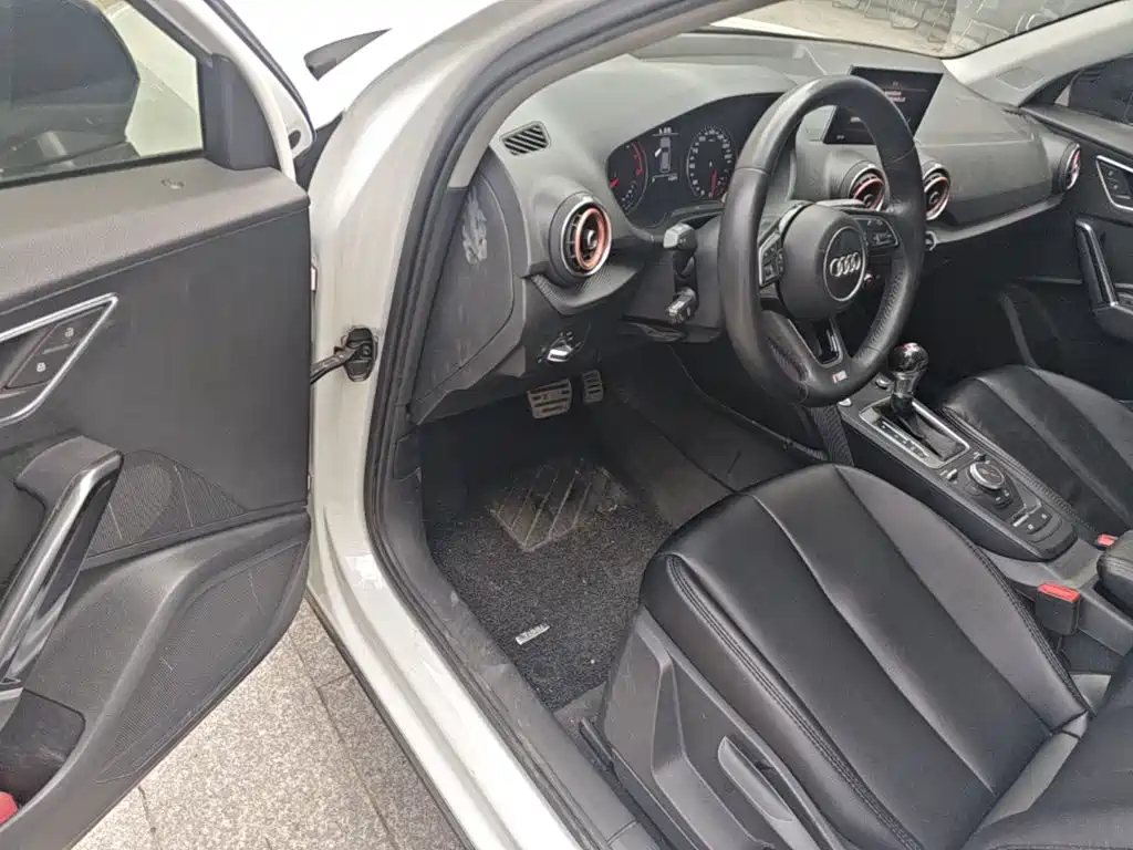 Audi Q2L — миниатюра 16