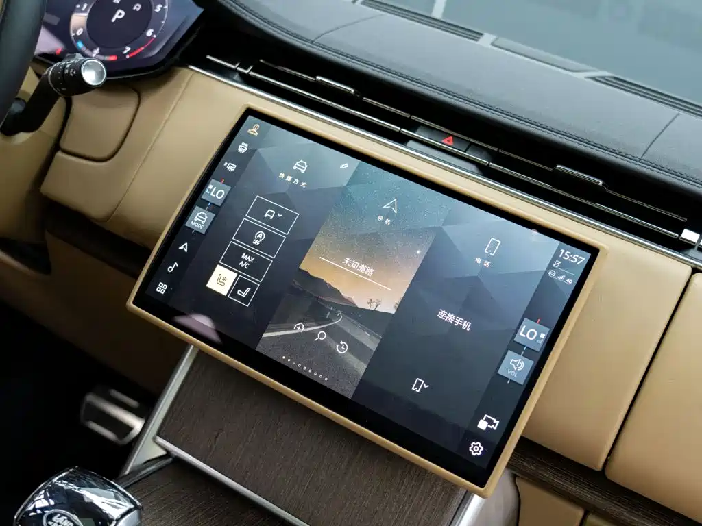 Land Rover Range Rover — миниатюра 20