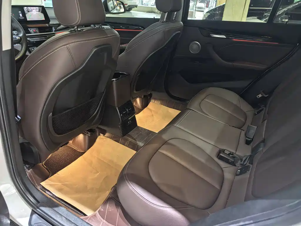 BMW X1 — миниатюра 7