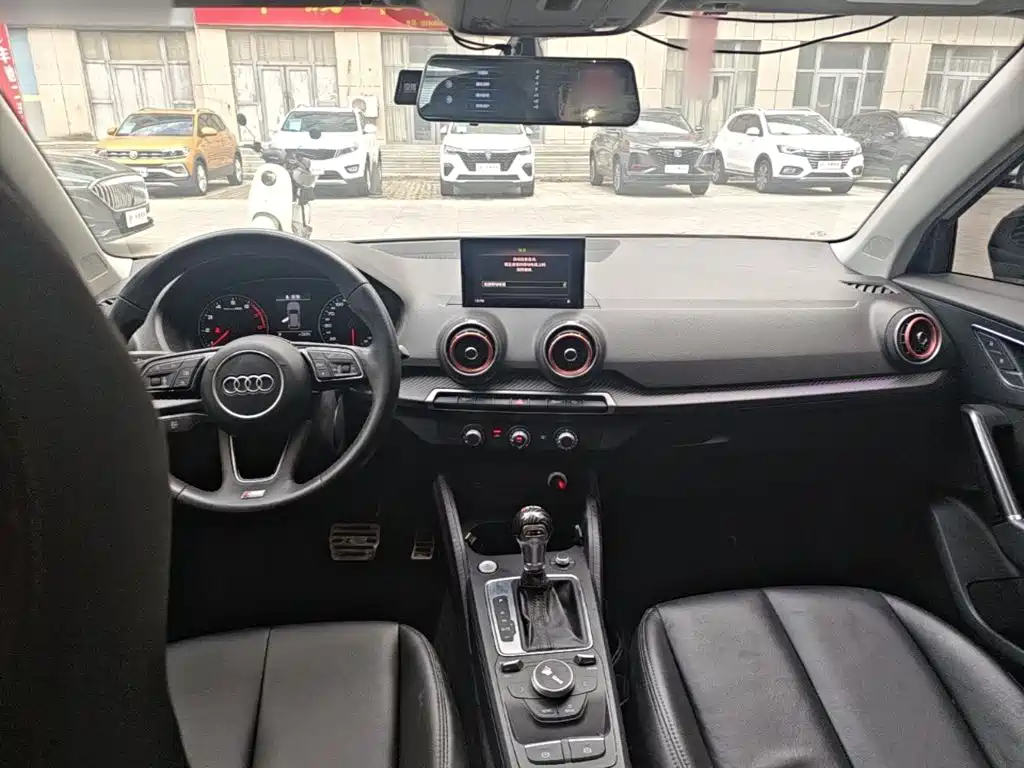 Audi Q2L — миниатюра 10
