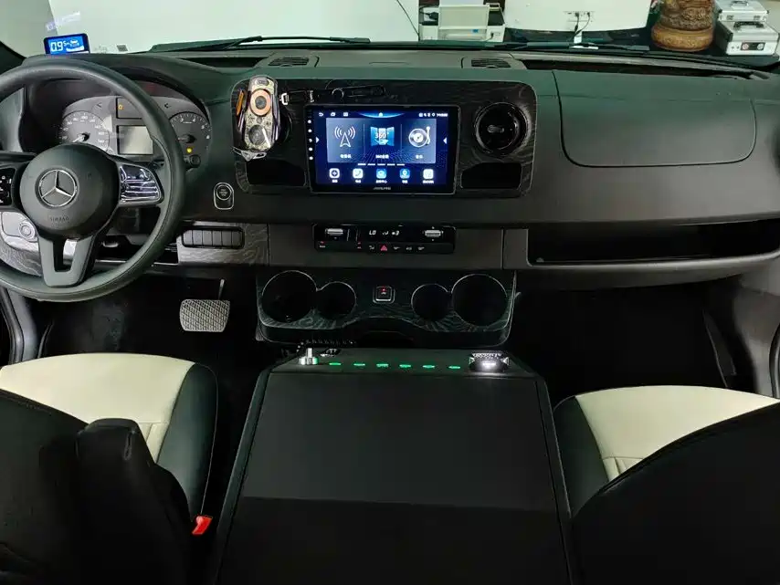 Mercedes-Benz Sprinter — миниатюра 27