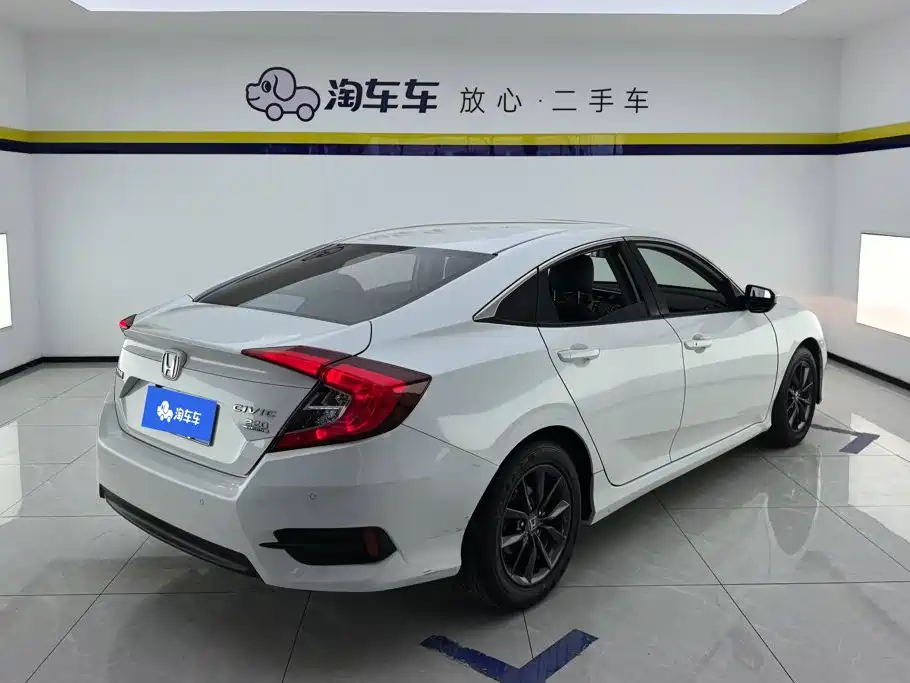 Honda Civic — миниатюра 3