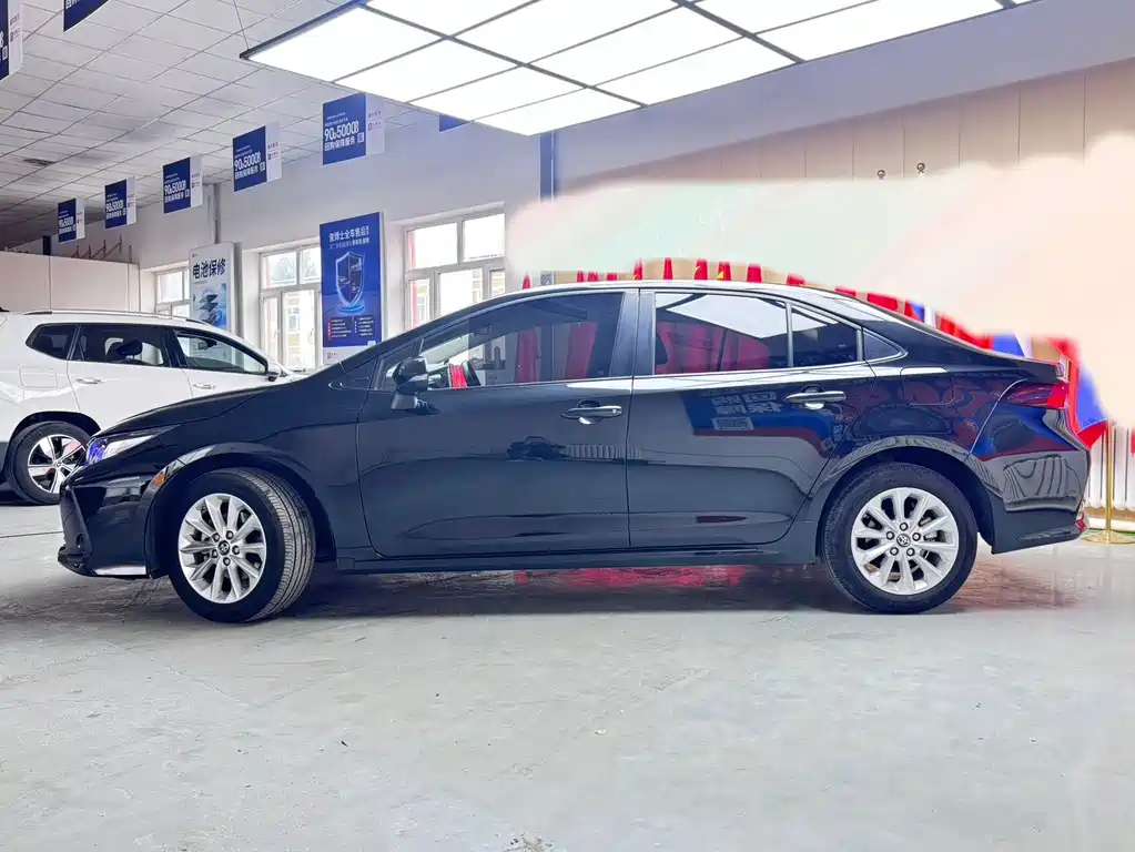 Toyota Corolla — миниатюра 6