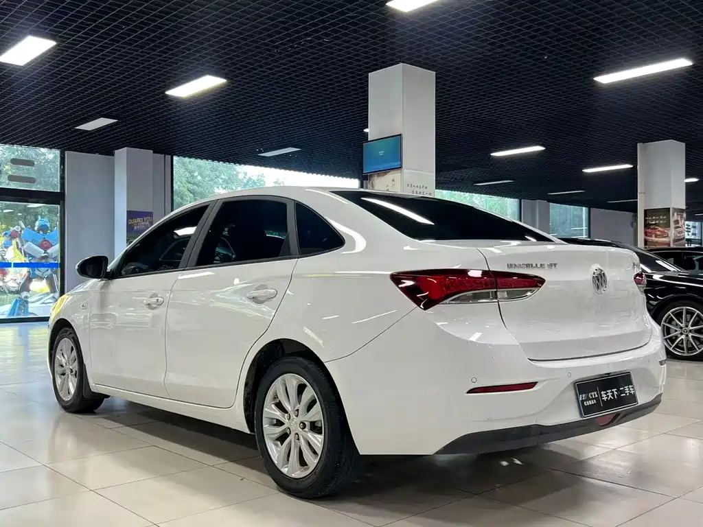 Buick Excelle — миниатюра 4