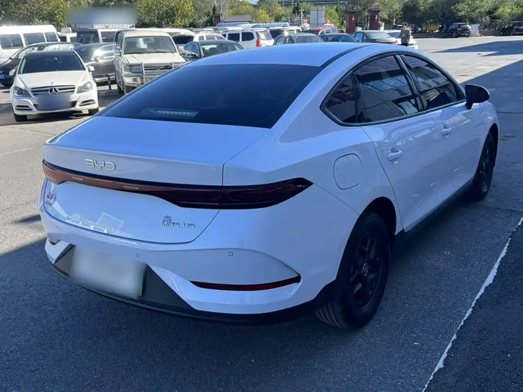 BYD Qin PLUS — миниатюра 7