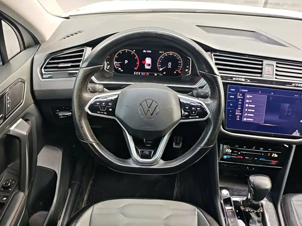 Volkswagen Tiguan X — миниатюра 11