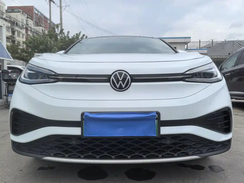 Volkswagen ID.4 X — миниатюра 2