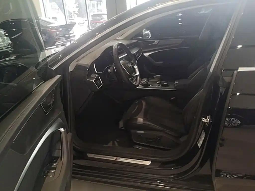 Audi A7L — миниатюра 22