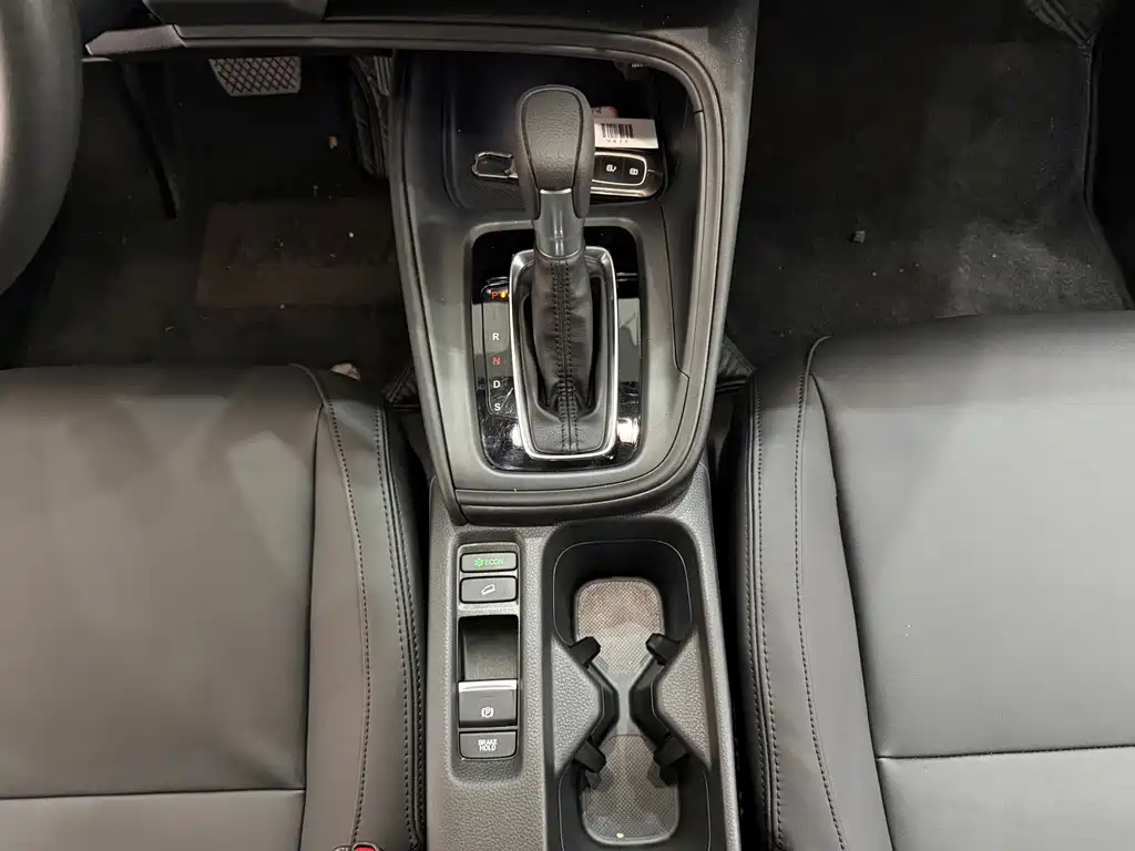 Honda Vezel — миниатюра 15