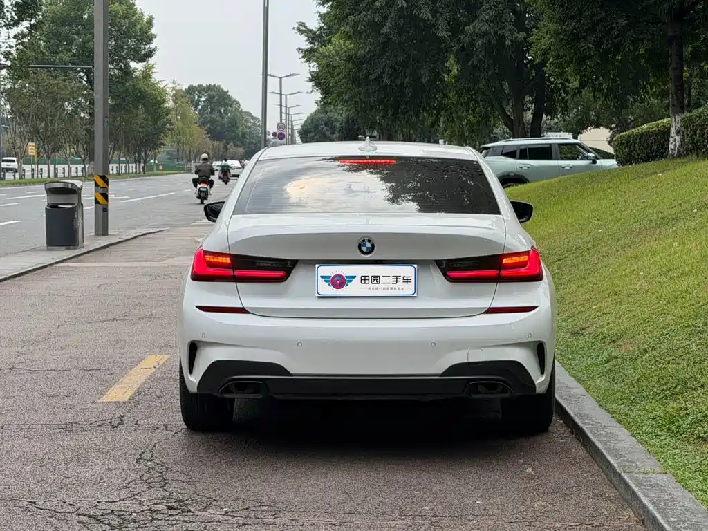 BMW 3 Series — миниатюра 5
