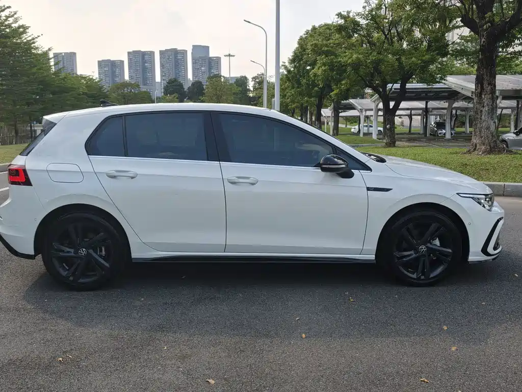 Volkswagen Golf — миниатюра 5
