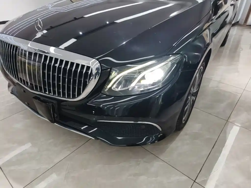 Mercedes-Benz E-Class — миниатюра 24