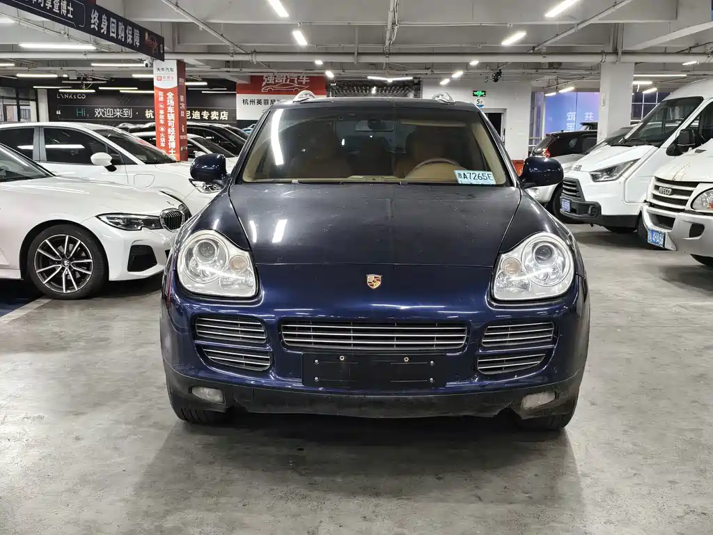 Porsche Cayenne — миниатюра 2