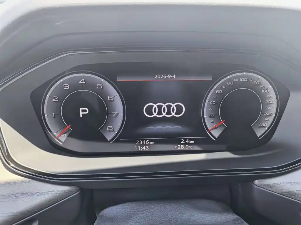 Audi Q6 — миниатюра 5