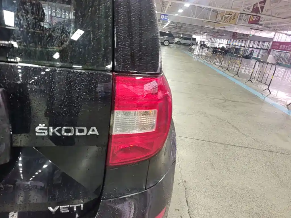 Skoda Yeti — миниатюра 8