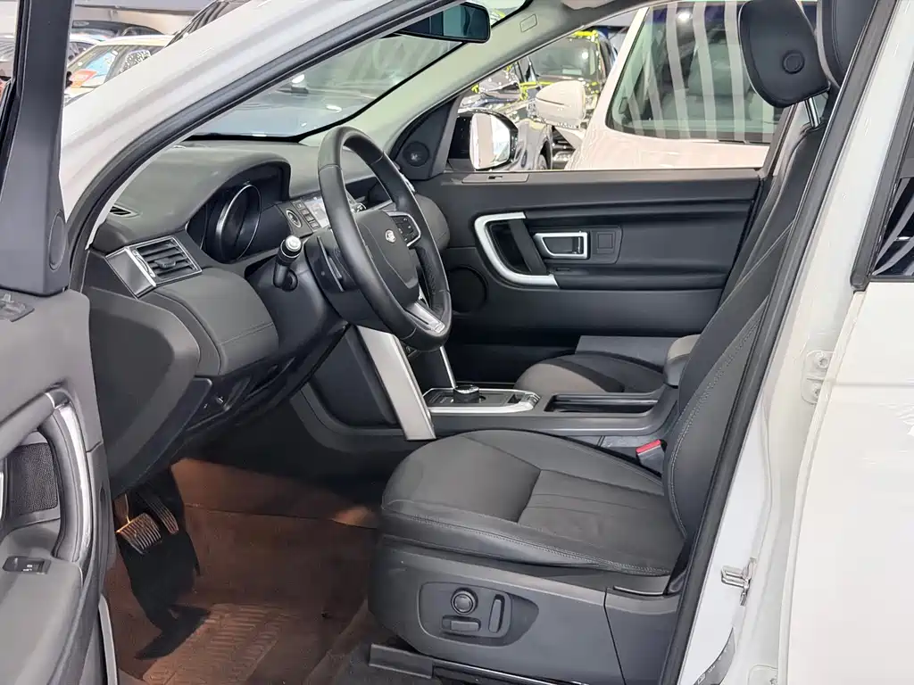 Land Rover Discovery Sport — миниатюра 6