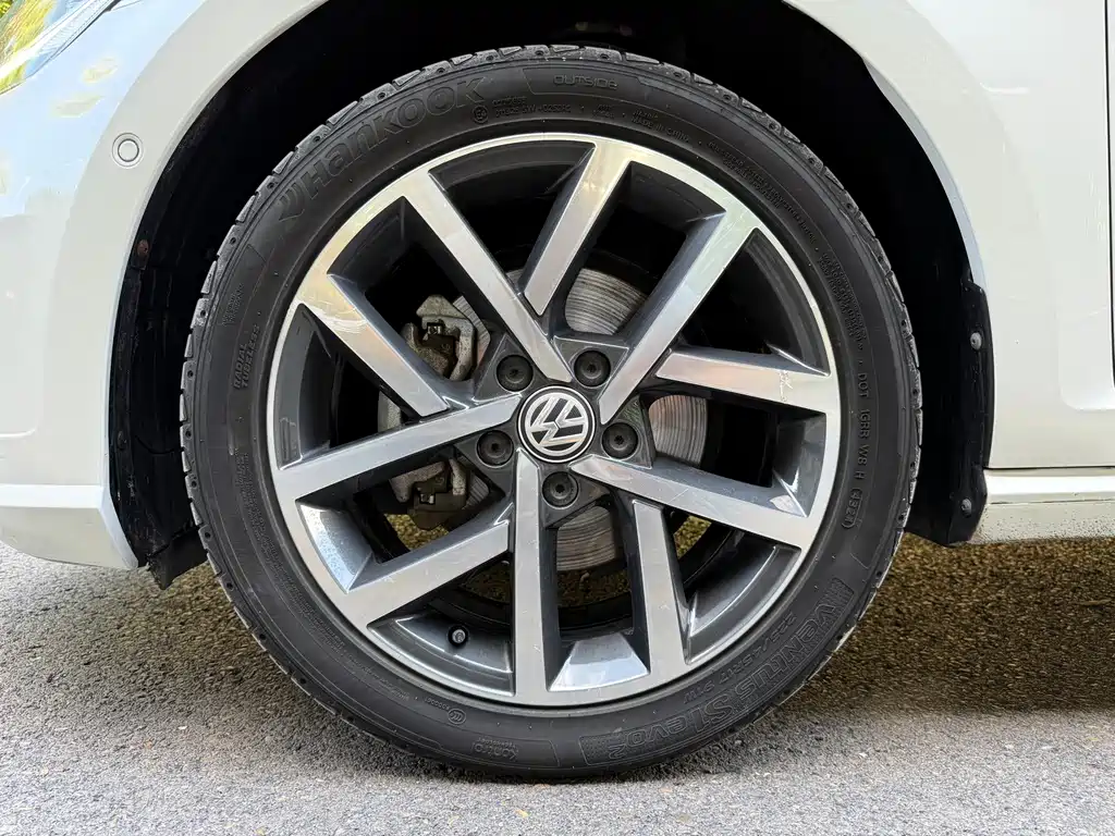 Volkswagen Golf — миниатюра 20