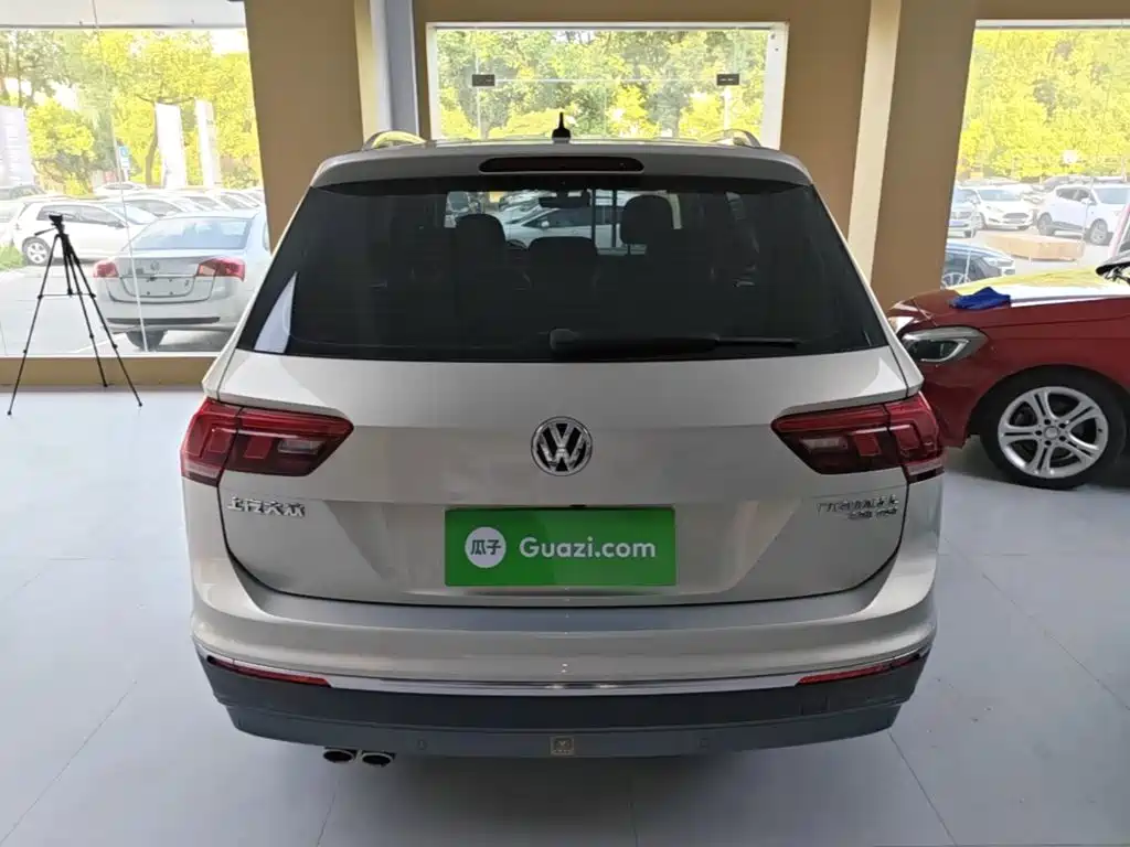 Volkswagen Tiguan L — миниатюра 6