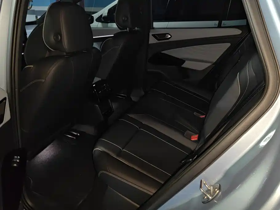 Volkswagen ID.4 X — миниатюра 11