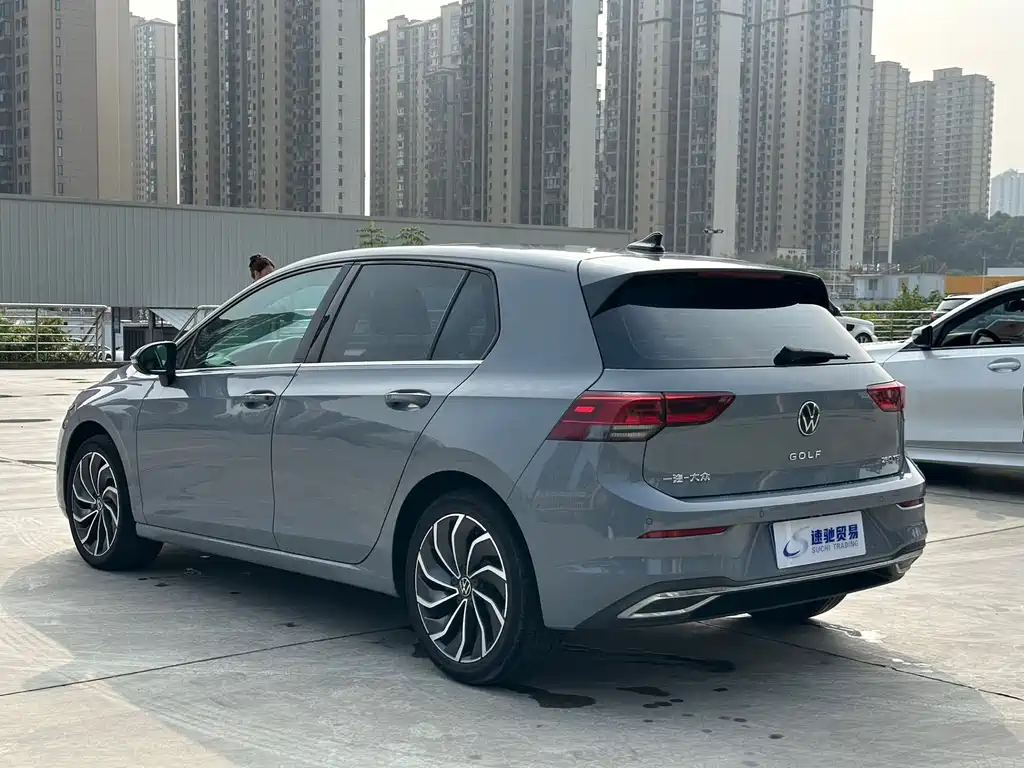 Volkswagen Golf — миниатюра 4