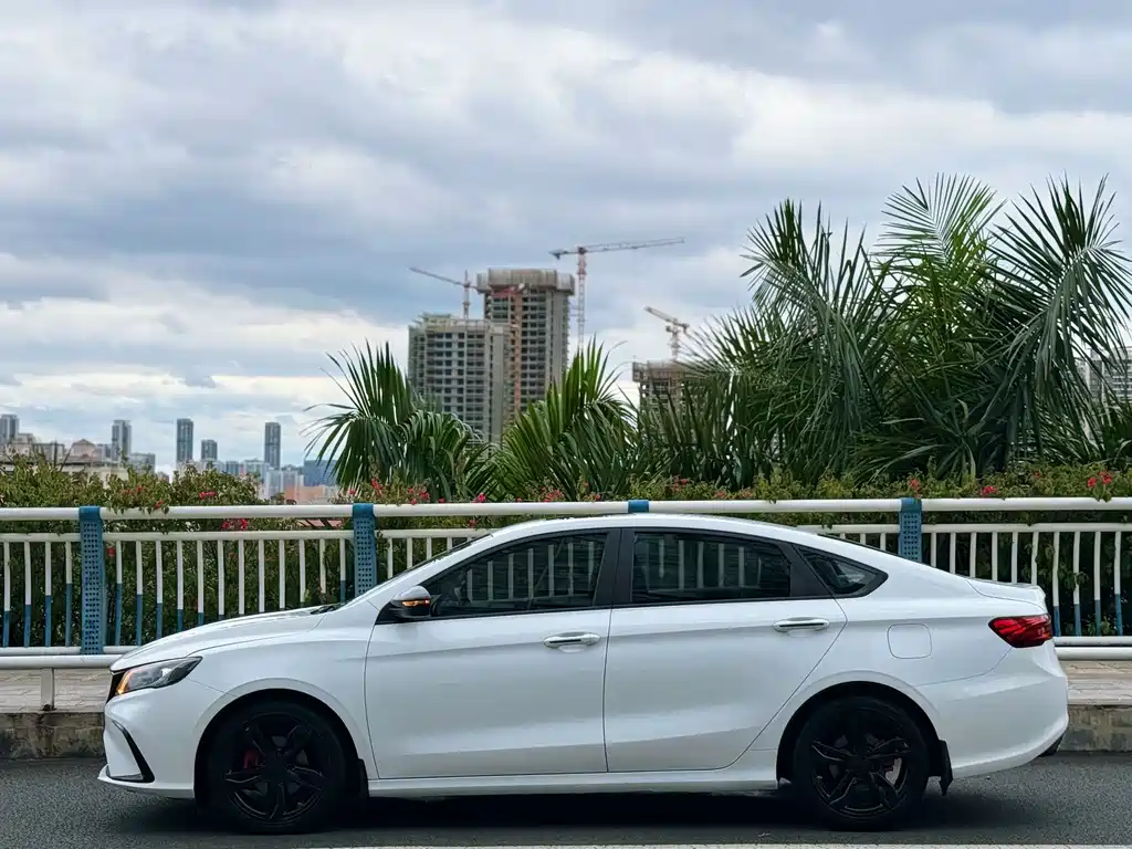 Geely Binrui — миниатюра 7