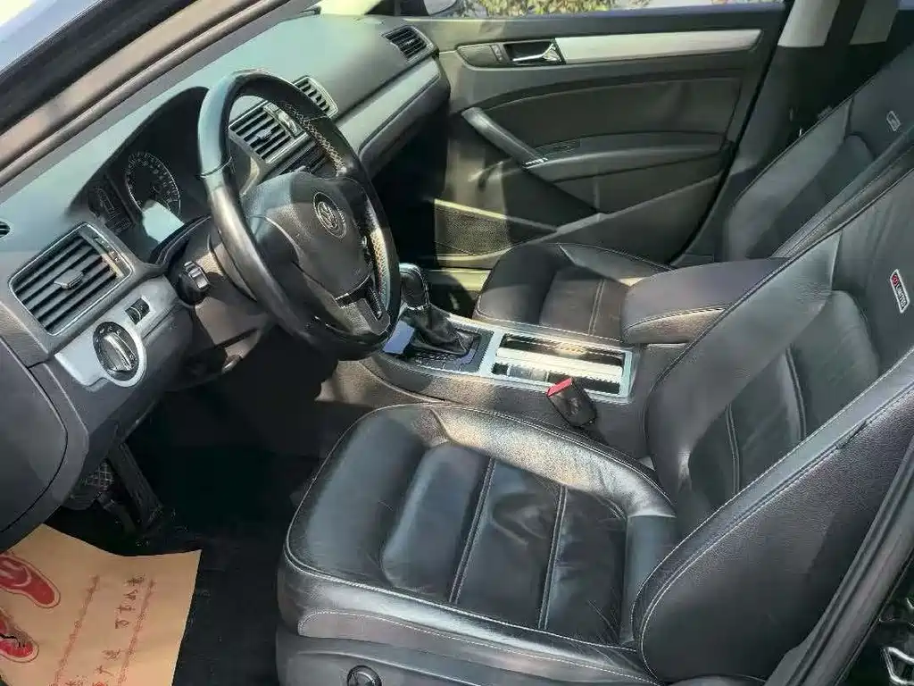 Volkswagen Passat — миниатюра 4