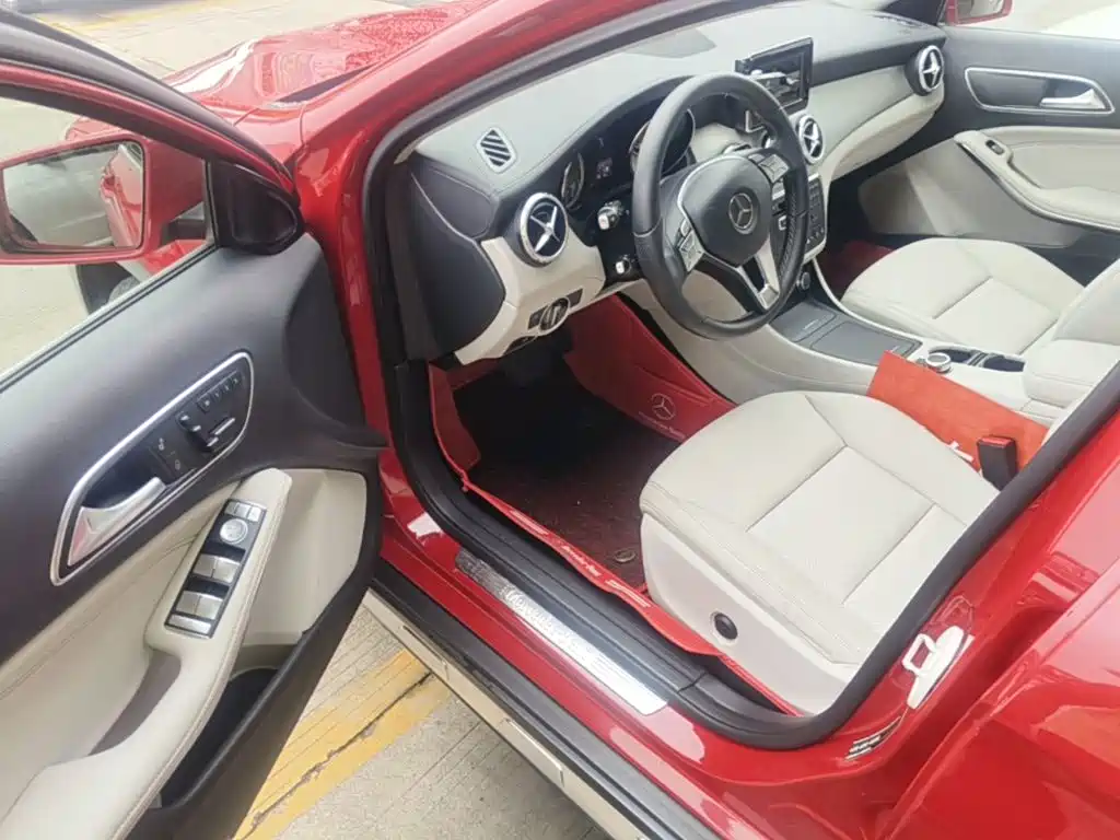 Mercedes-Benz GLA — миниатюра 16