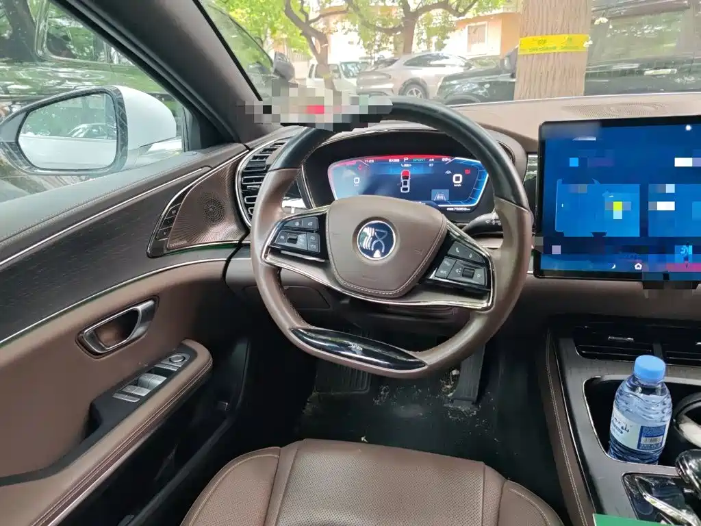 BYD Han — миниатюра 3