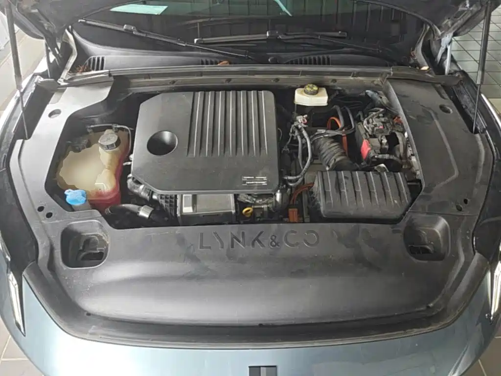 Lynk & Co 07 EM-P — миниатюра 20