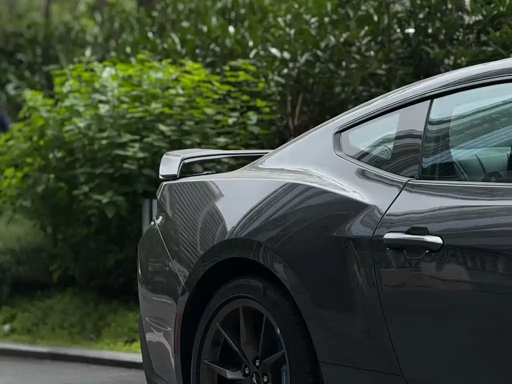 Ford Mustang 2024 5.0L V8 Dark Horse