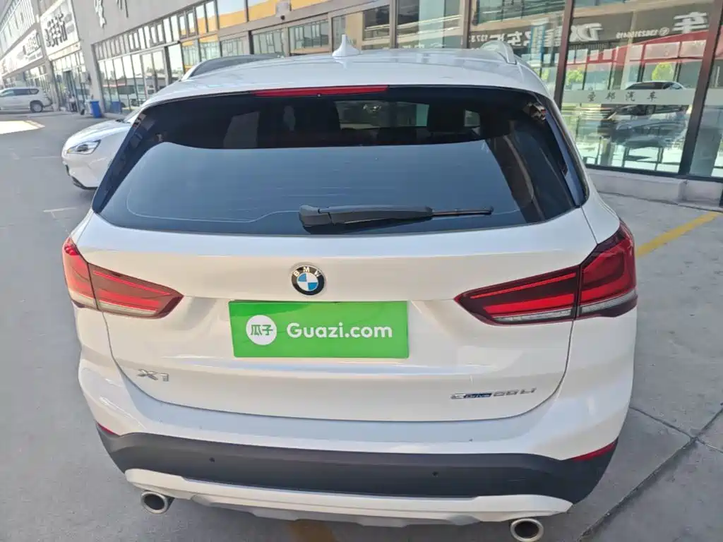 BMW X1 — миниатюра 6