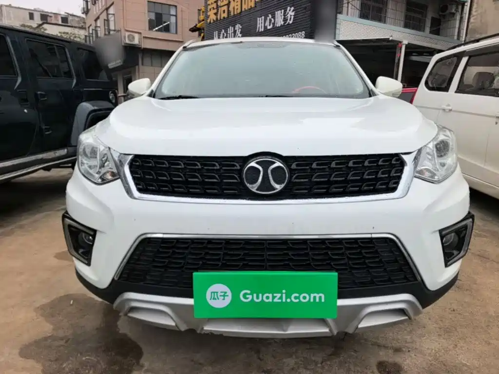 BAIC Senova X35 — миниатюра 3