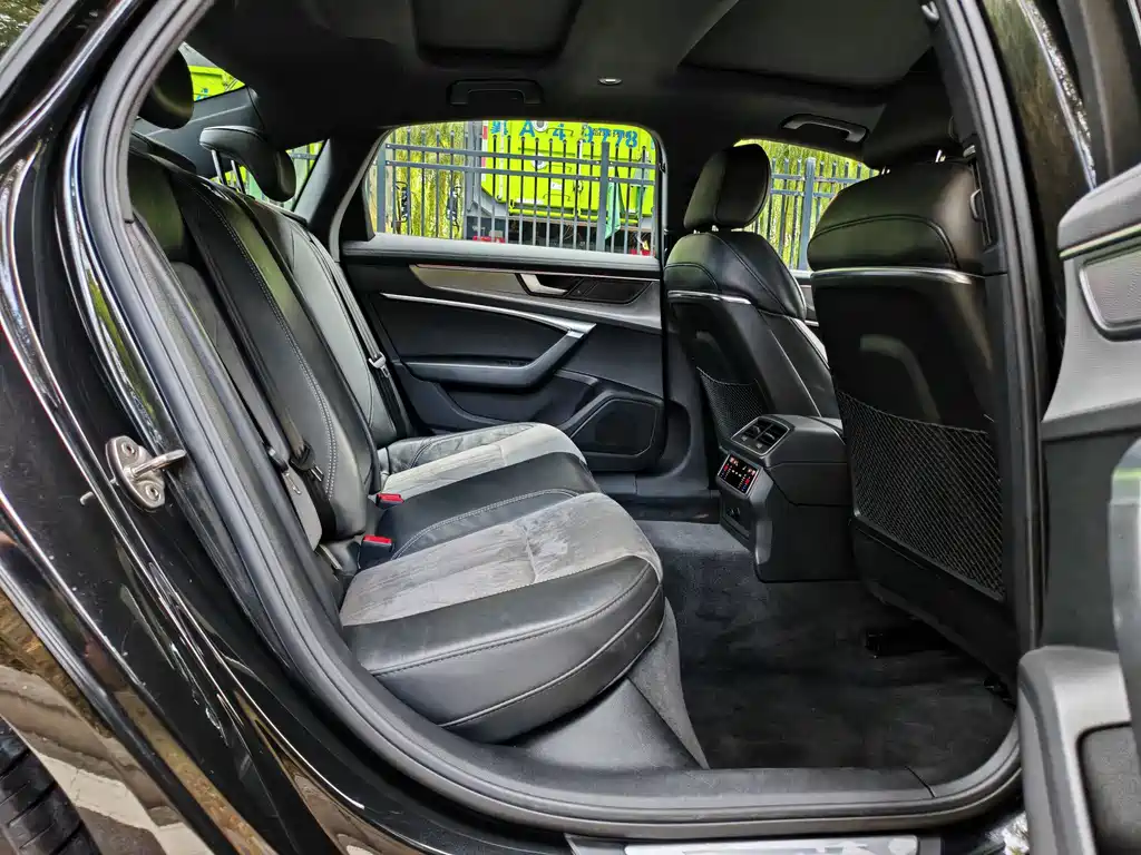 Audi A6L — миниатюра 15