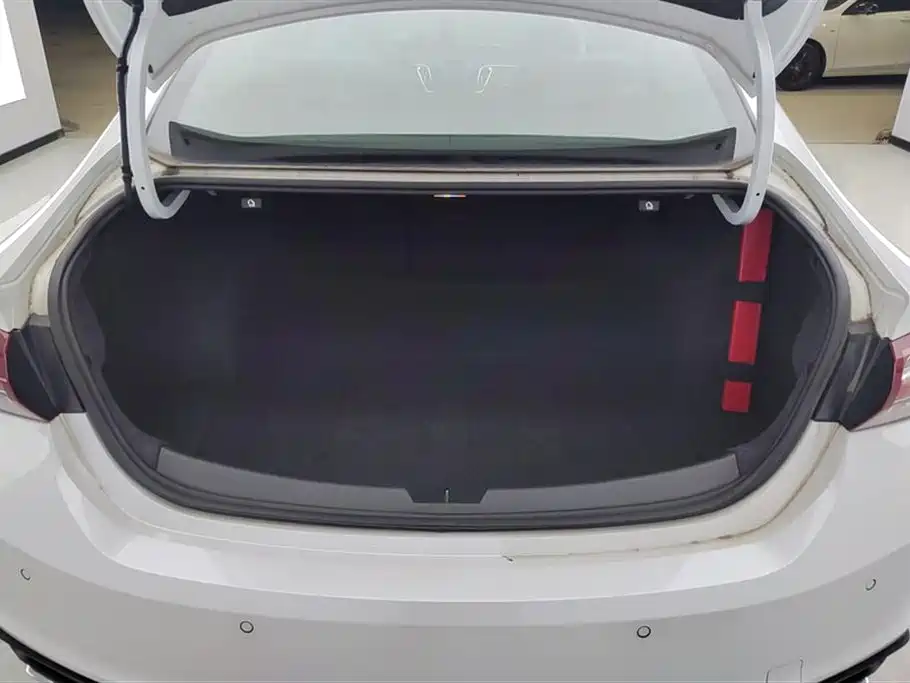 CHEVROLET MAI RUIBAO XL