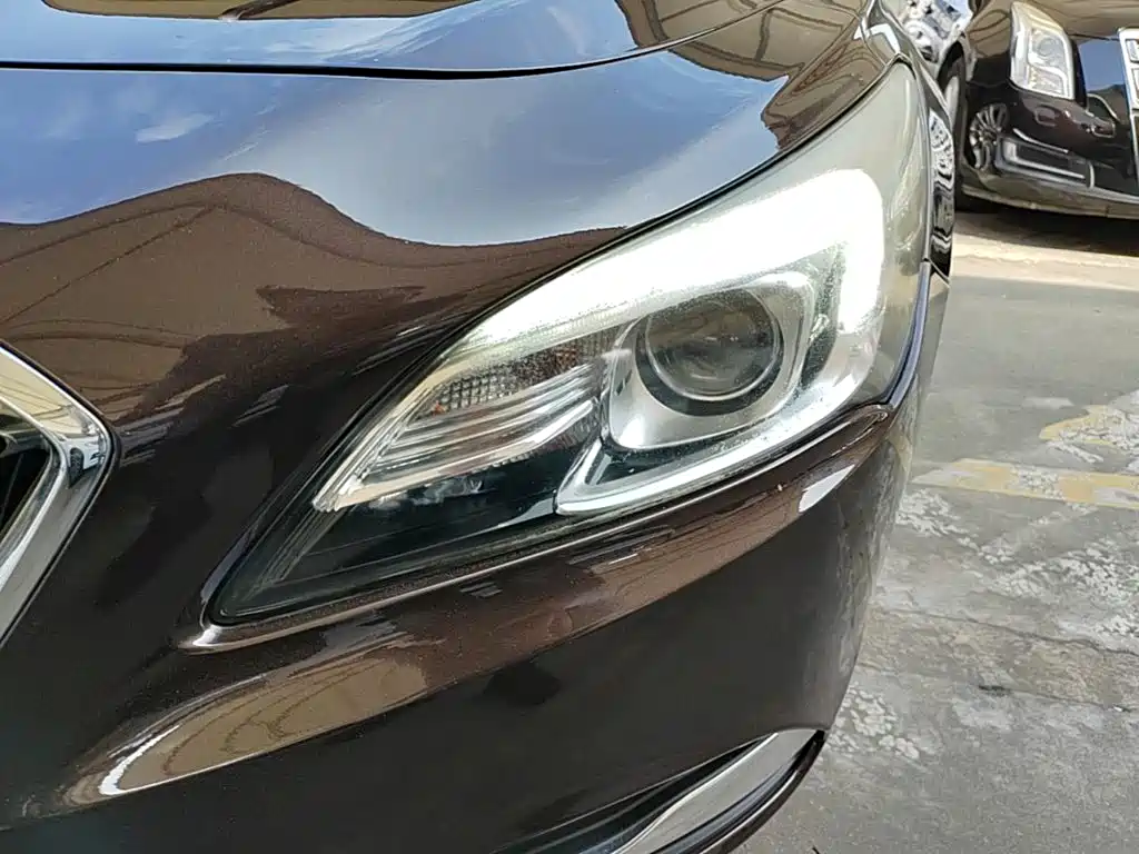 Buick LaCrosse — миниатюра 24