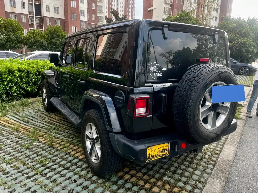 Jeep Wrangler — миниатюра 12