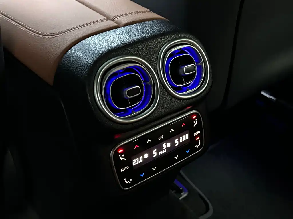 Mercedes-Benz GLC — миниатюра 22